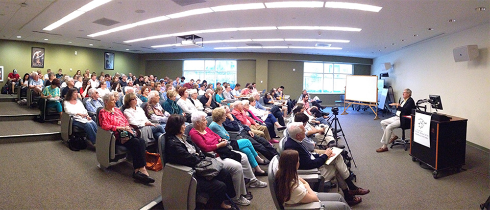 Lecture Hall (114)